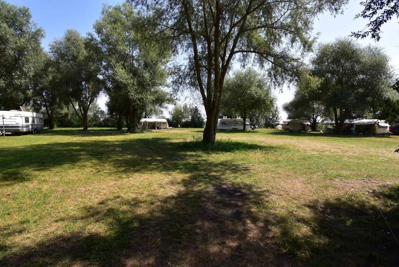 Seehaus Mamming - Hotel - Schlaffaesser - Biergarten - Camping Kültér fotó