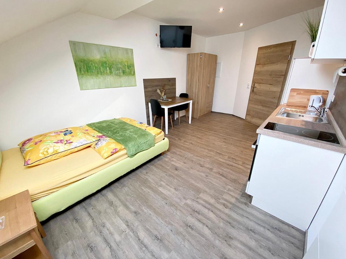 Seehaus Mamming - Hotel - Schlaffaesser - Biergarten - Camping Kültér fotó